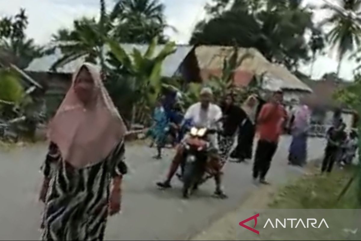 Personel polisi di Aceh Barat berhasil cegah keributan di pesantren saat protes nikah siri
