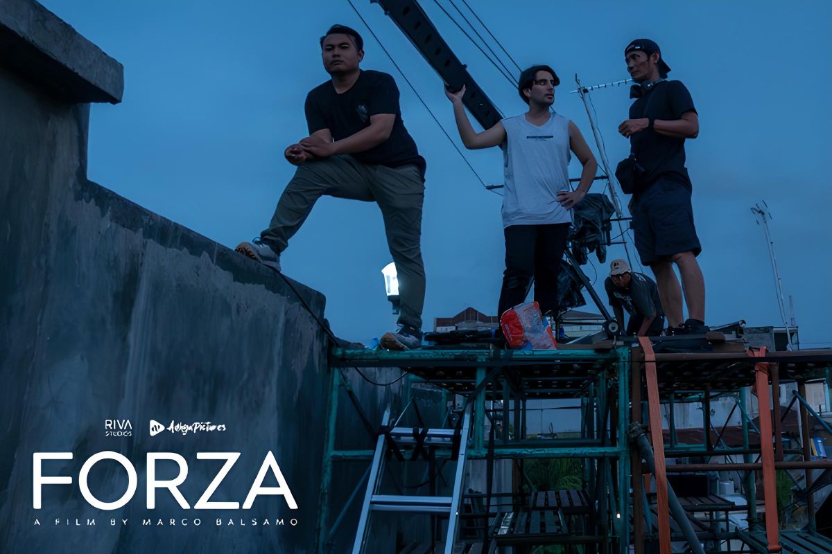 Adhya Pictures siap merilis film tentang sepak bola "Forza"