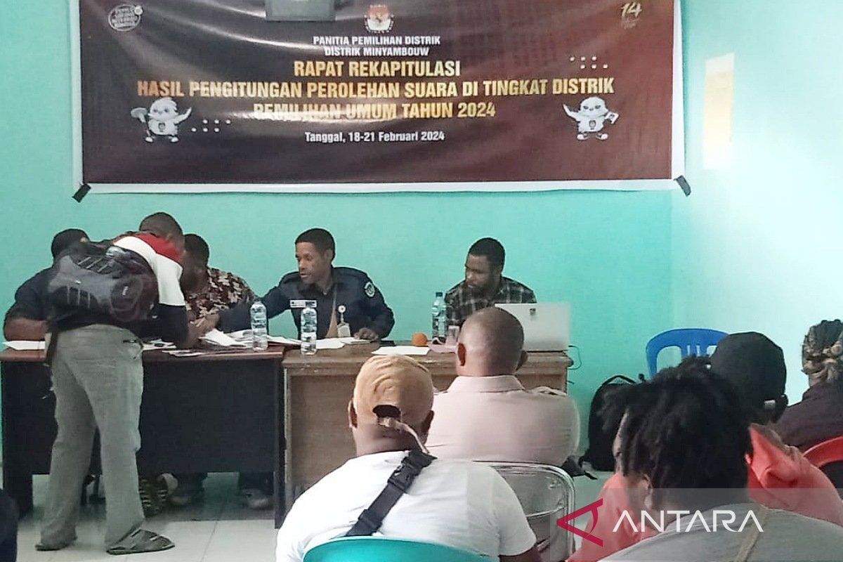 KPU Pegaf: Rekapitulasi suara pemilu tingkat distrik lancar dan aman