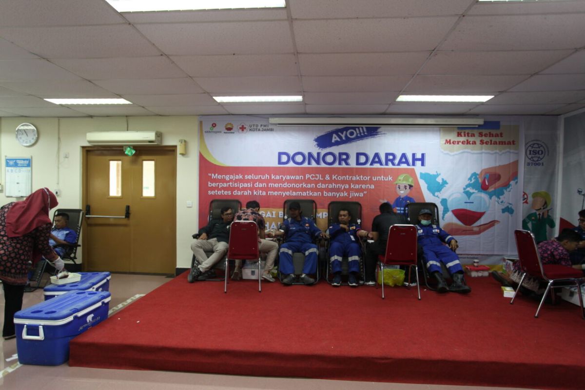 Perusahaan migas gelar donor darah jaga stok PMI Jambi