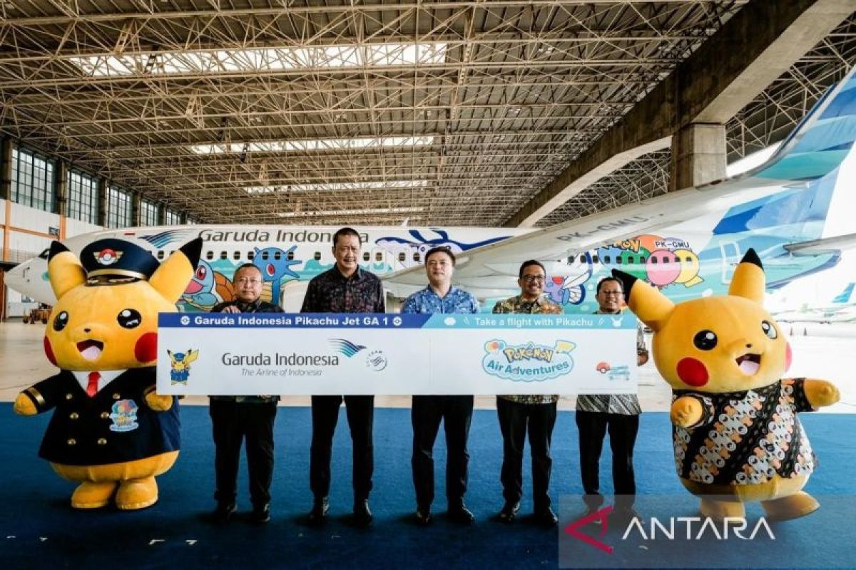 Penggemar Pokemon diajak naik Garuda