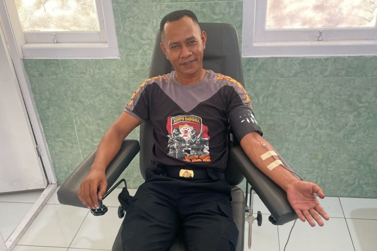 Samapta Polres Ternate gelar donor darah untuk kemanusiaan