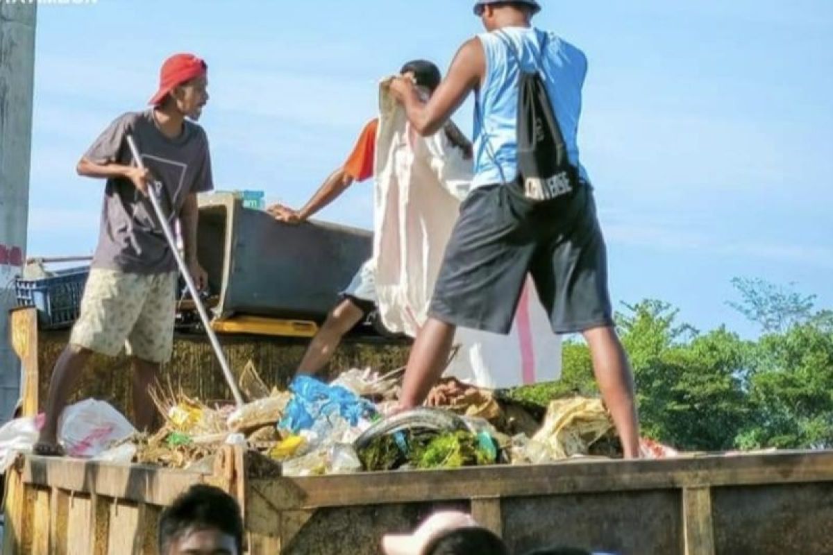 Sampah plastik di Kota Ambon capai  30 persen per hari