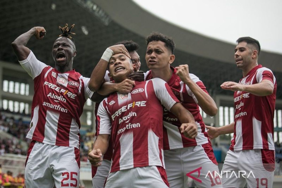 Persis Solo kalahkan sang tamu Persik Kediri 2-1