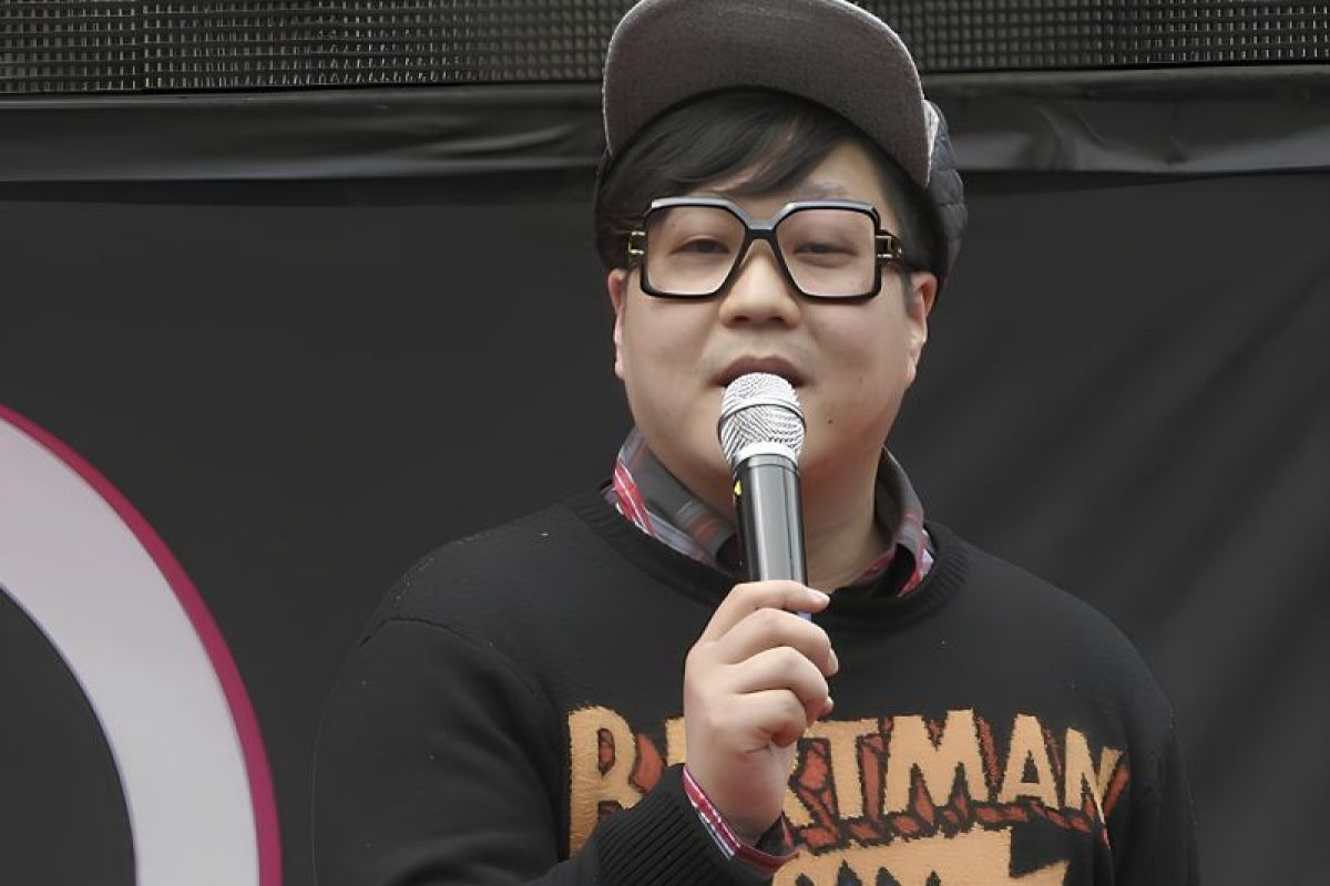 Penulis lagu K-pop Shinsadong Tiger meninggal dunia
