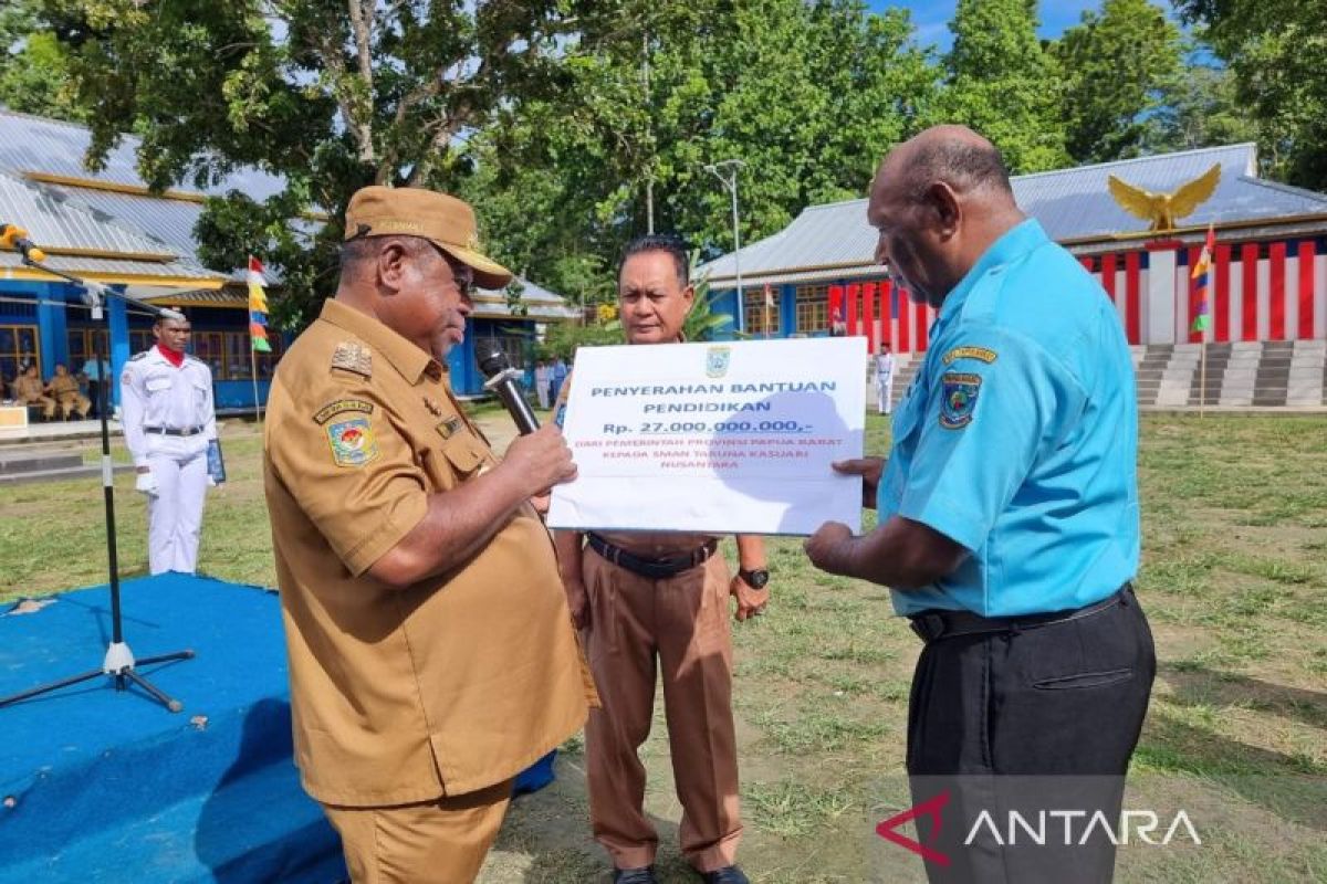 Papua Barat kucurkan bantuan pendidikan Rp27 miliar untuk SMAN Taruna Kasuari