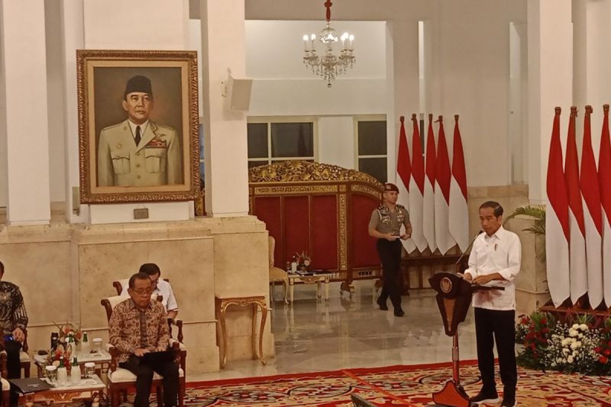 Presiden Jokowi minta target ekonomi disusun cerminkan kehati-hatian resesi