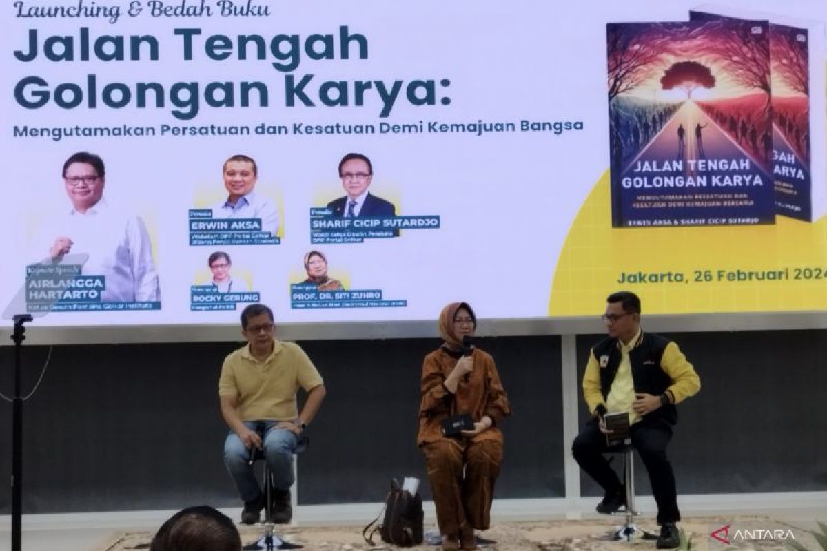 Golkar undang Rocky Gerung di peluncuran buku "Jalan Tengah Golongan Karya"