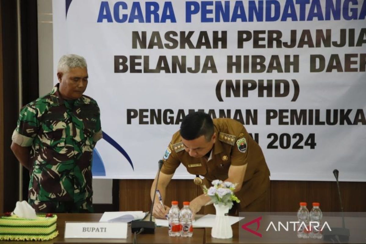 Pemkab Kaimana teken NPHD Pilkada 2024 sebesar Rp5,05 miliar