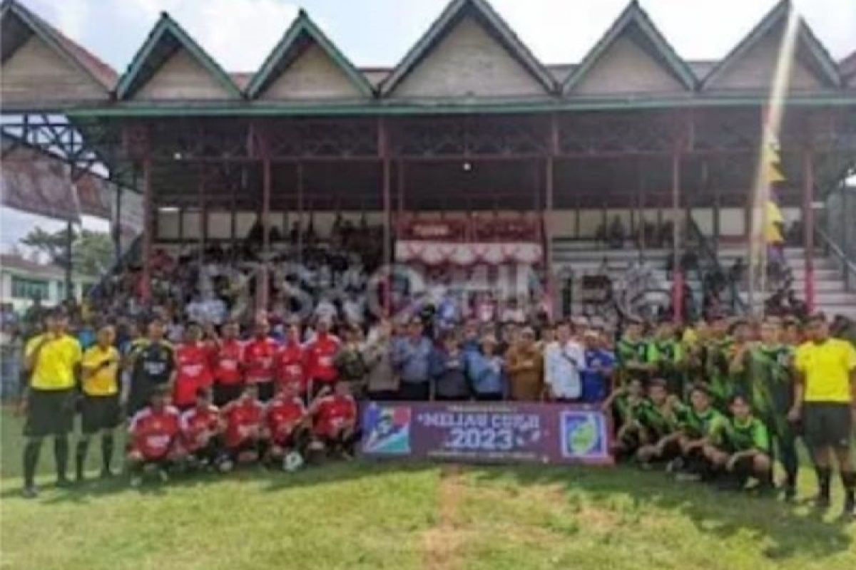 Wabup Sanggau buka turnamen sepak bola Meliau Cup II
