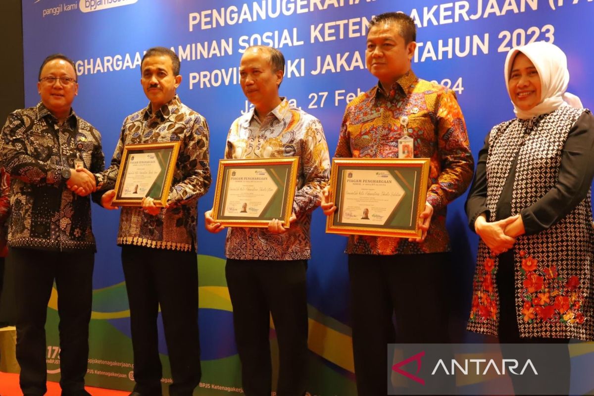 Pemkot Jaktim raih Paritrana Awards dari BPJS Ketenagakerjaan