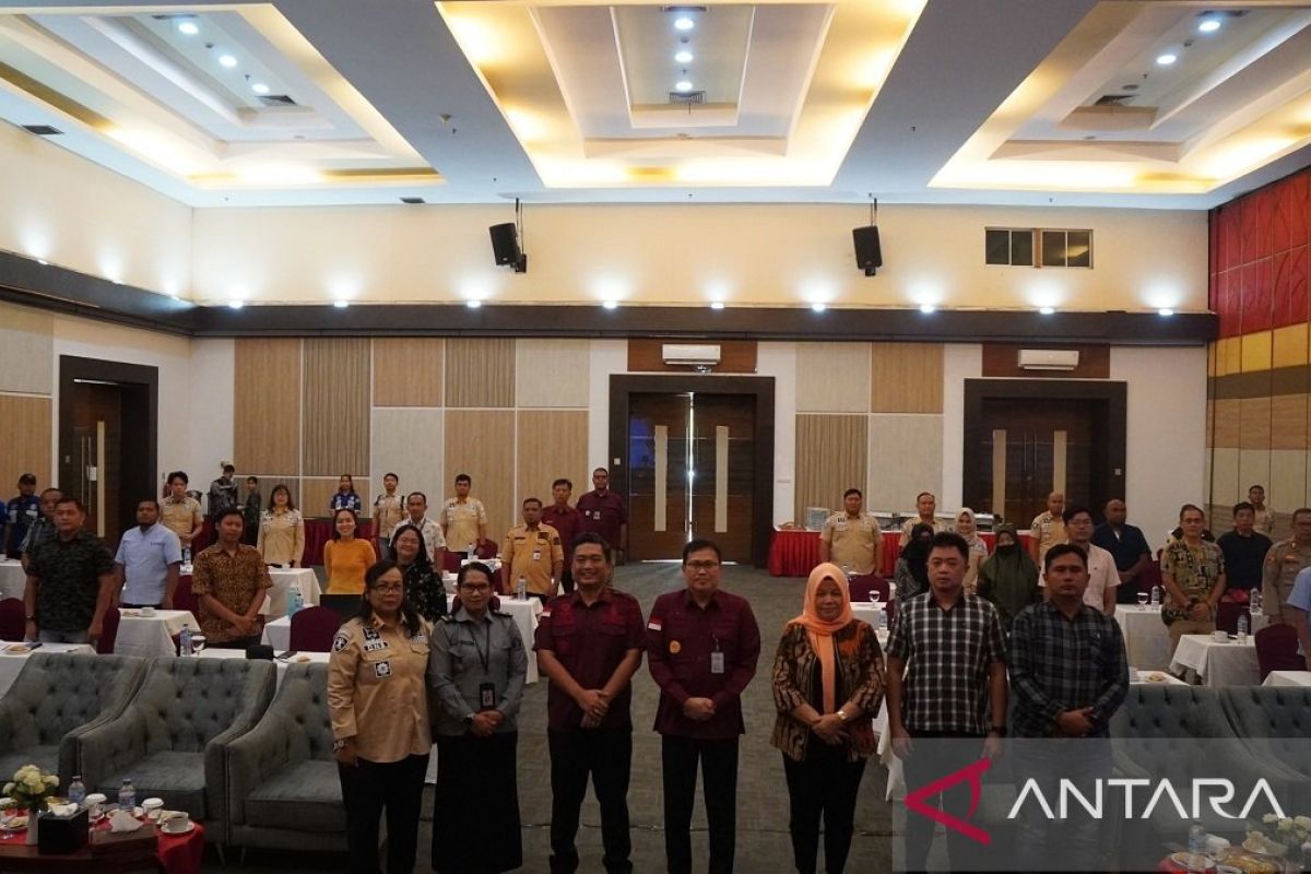 Kanwil Kemenkumham Riau gelar sosialisasi penanganan dan pengamanan pengungsi di Pekanbaru