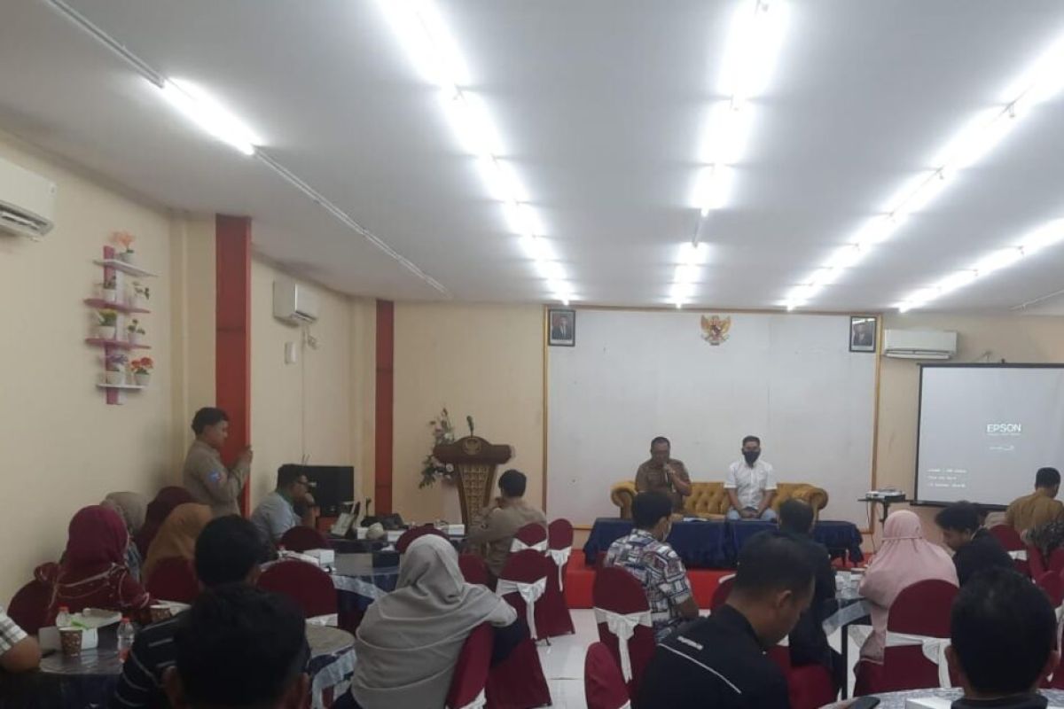 Pemkab minta 11 SPBU cukupi kebutuhan nelayan dan petani Probolinggo