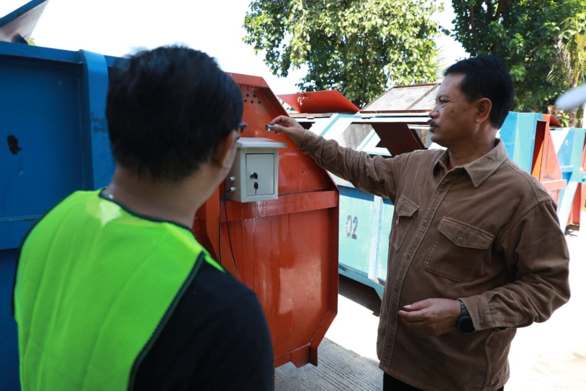 Pemkot Madiun pasang alat sensor efisiensi pengelolaan sampah