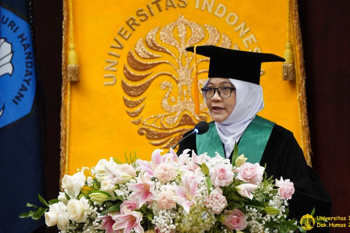 UI kukuhkan Prof. Ratna Dwi Restuti sebagai guru besar