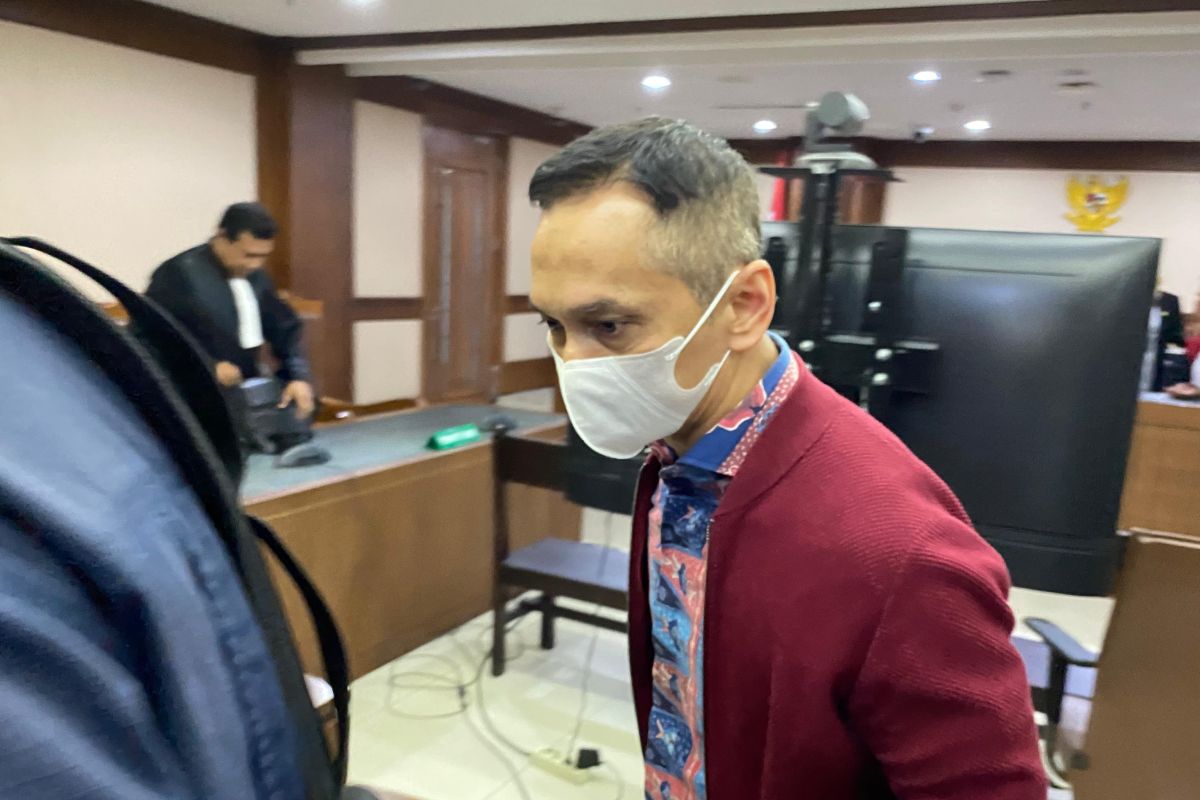 Yusrizki Muliawan dijatuhi dua tahun penjara dalam kasus korupsi BTS