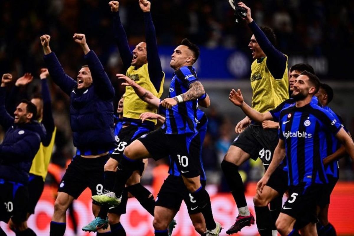 Lemahkan Genoa 2-1, Inter kokoh puncaki klasemen