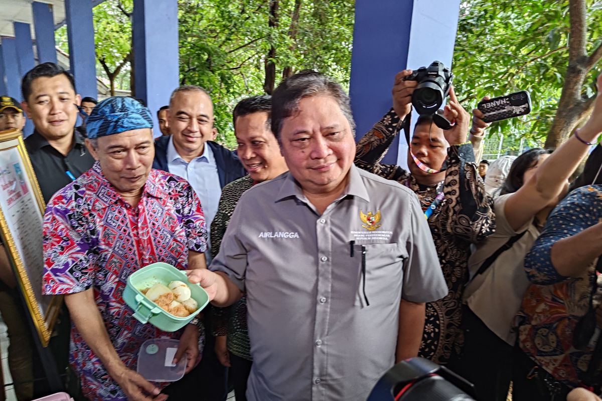 Airlangga: Program makan gratis bisa tingkatkan ekosistem UMKM