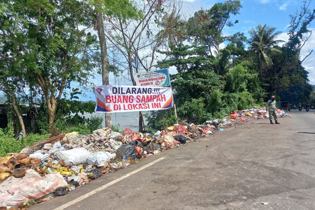 Pemkot sebut pengelolaan pengalihan sampah ke desa di Ambon terkendala sarana