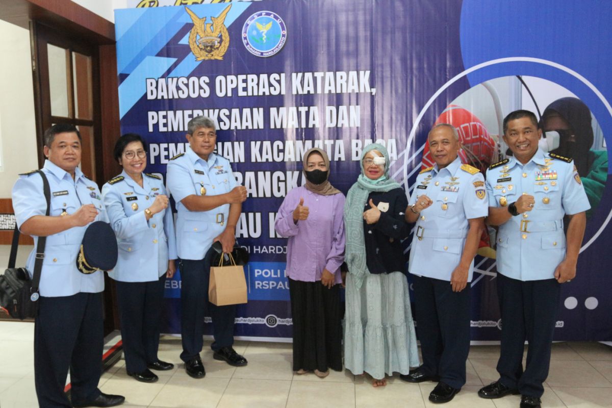 RSPAU Hardjolukito gelar bakti sosial dalam peringati HUT ke-78 TNI AU