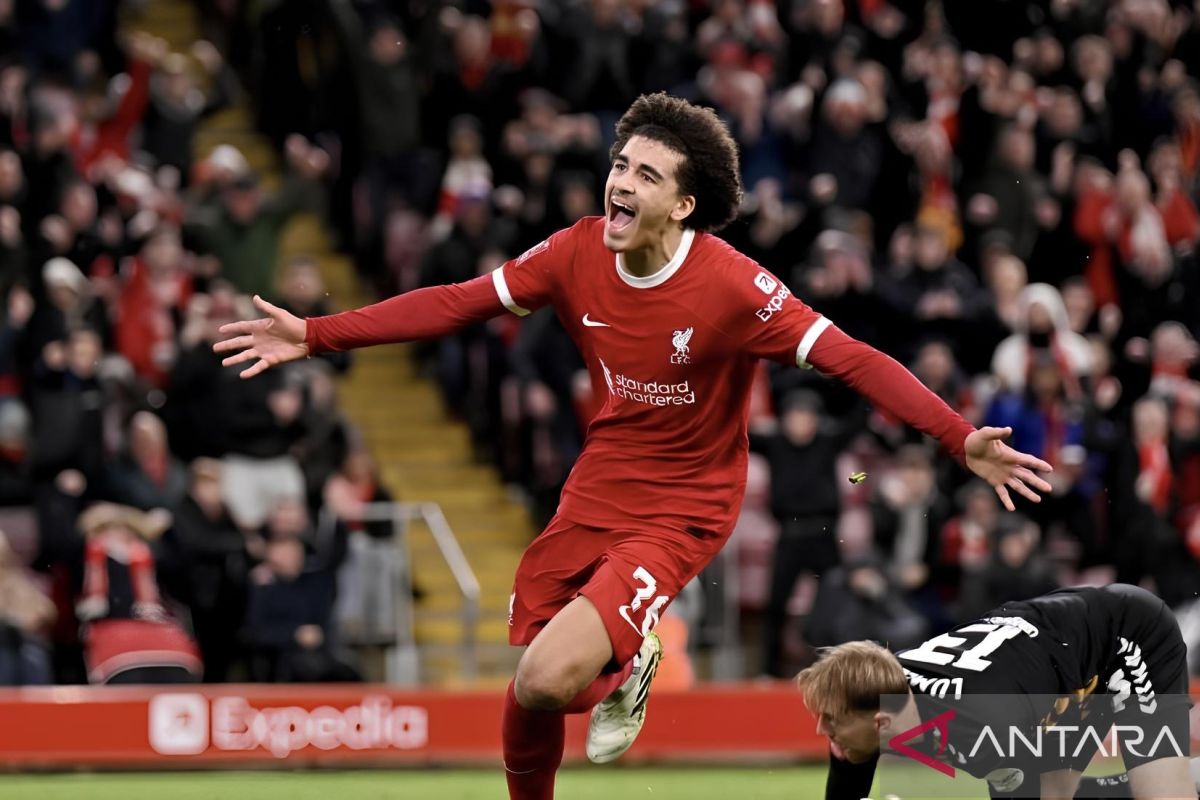 Danns sebut seperti bermain di film ketika cetak 2 gol di Anfield