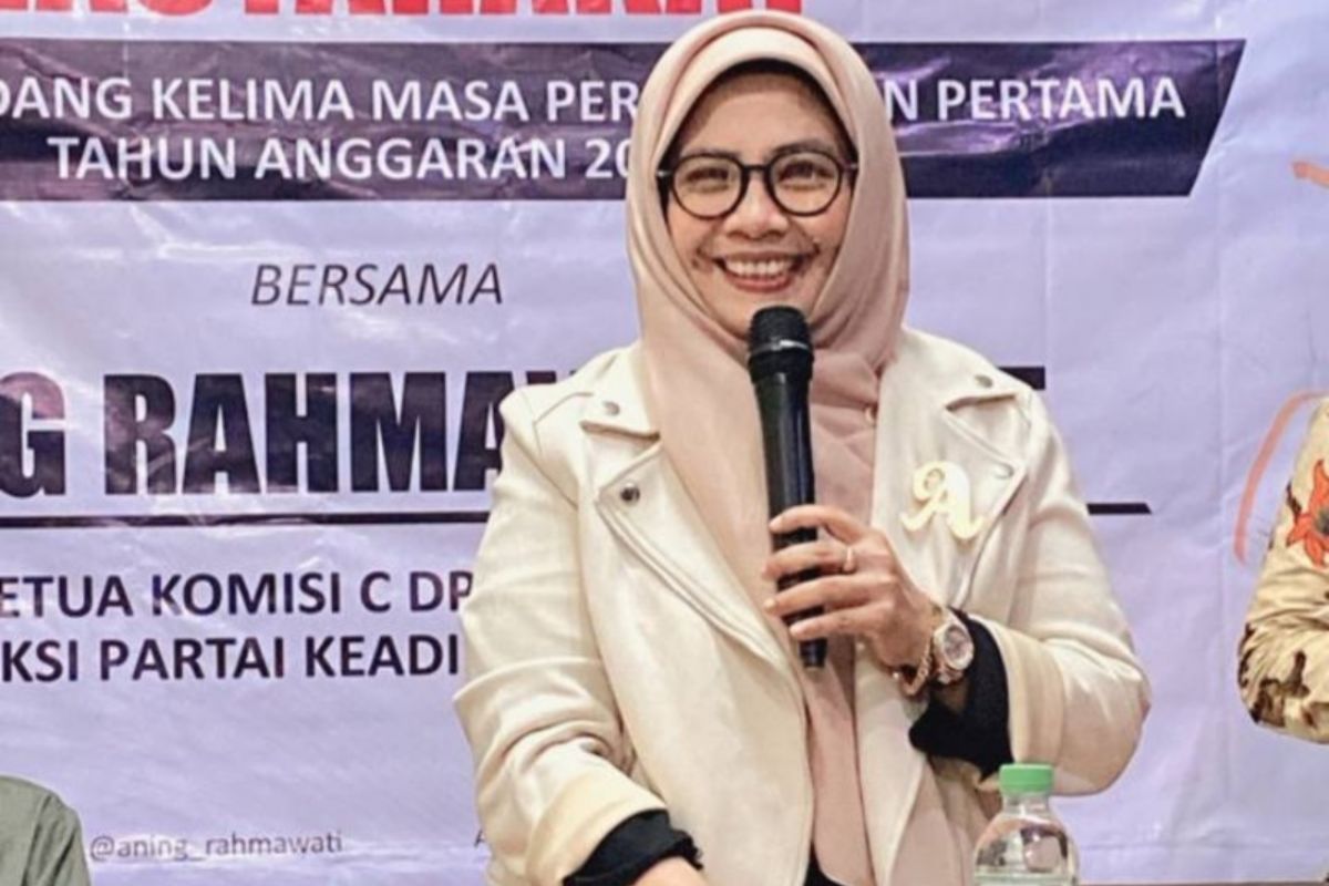 DPRD Surabaya minta tiga persoalan bidang pembangunan segera rampung