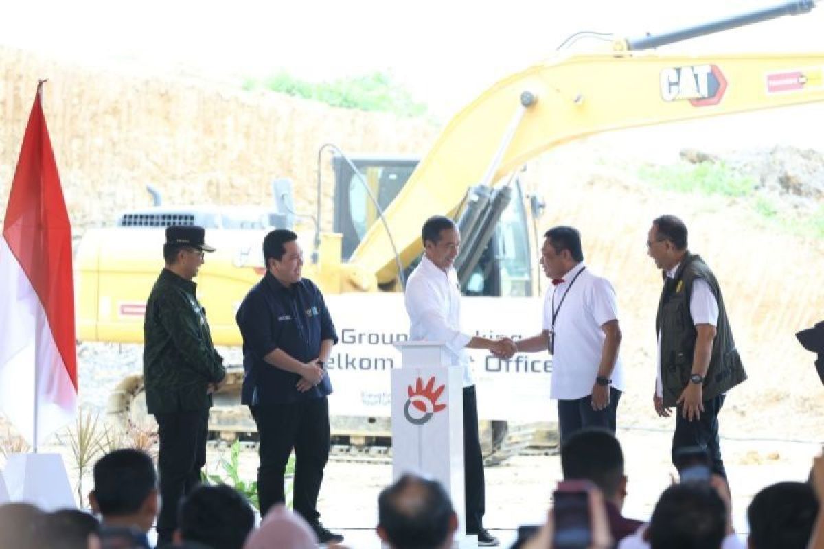 Presiden "groundbreaking" pembangunan kantor Telkom dukung kota pintar di IKN