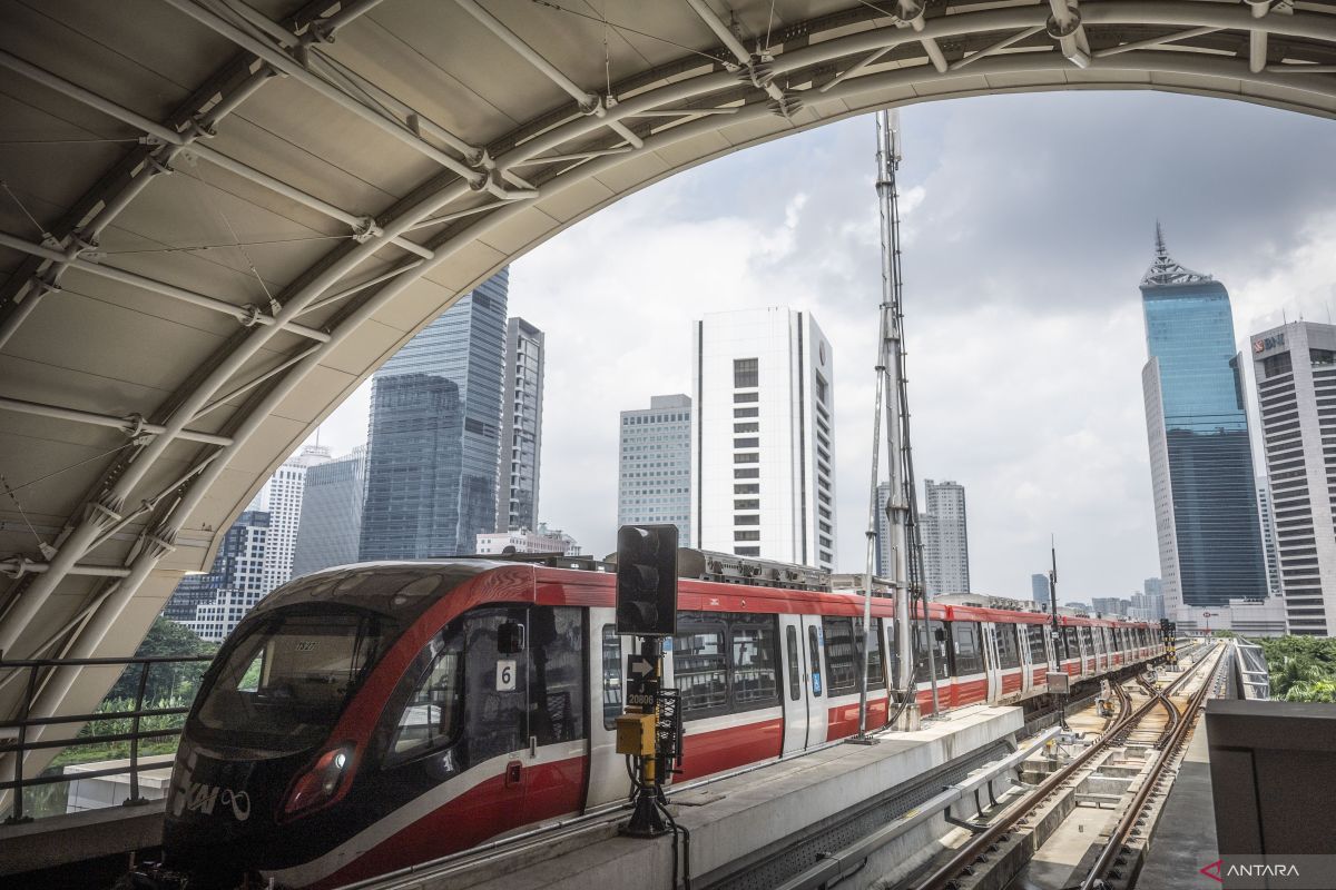 Kemenhub perpanjang tarif promo LRT Jabodebek hingga 31 Maret 2024