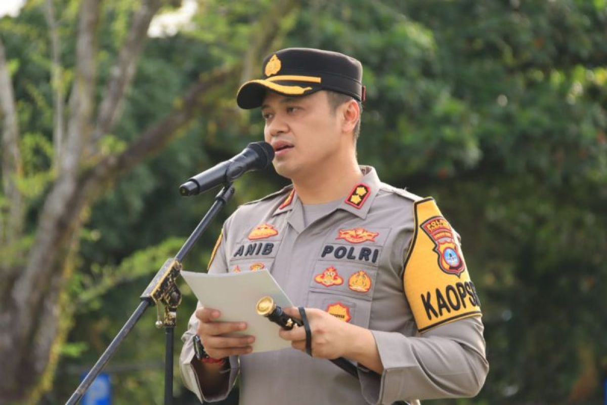 Polres Tabalong incar pengendara gunakan telepon seluler pada Operasi Keselamatan