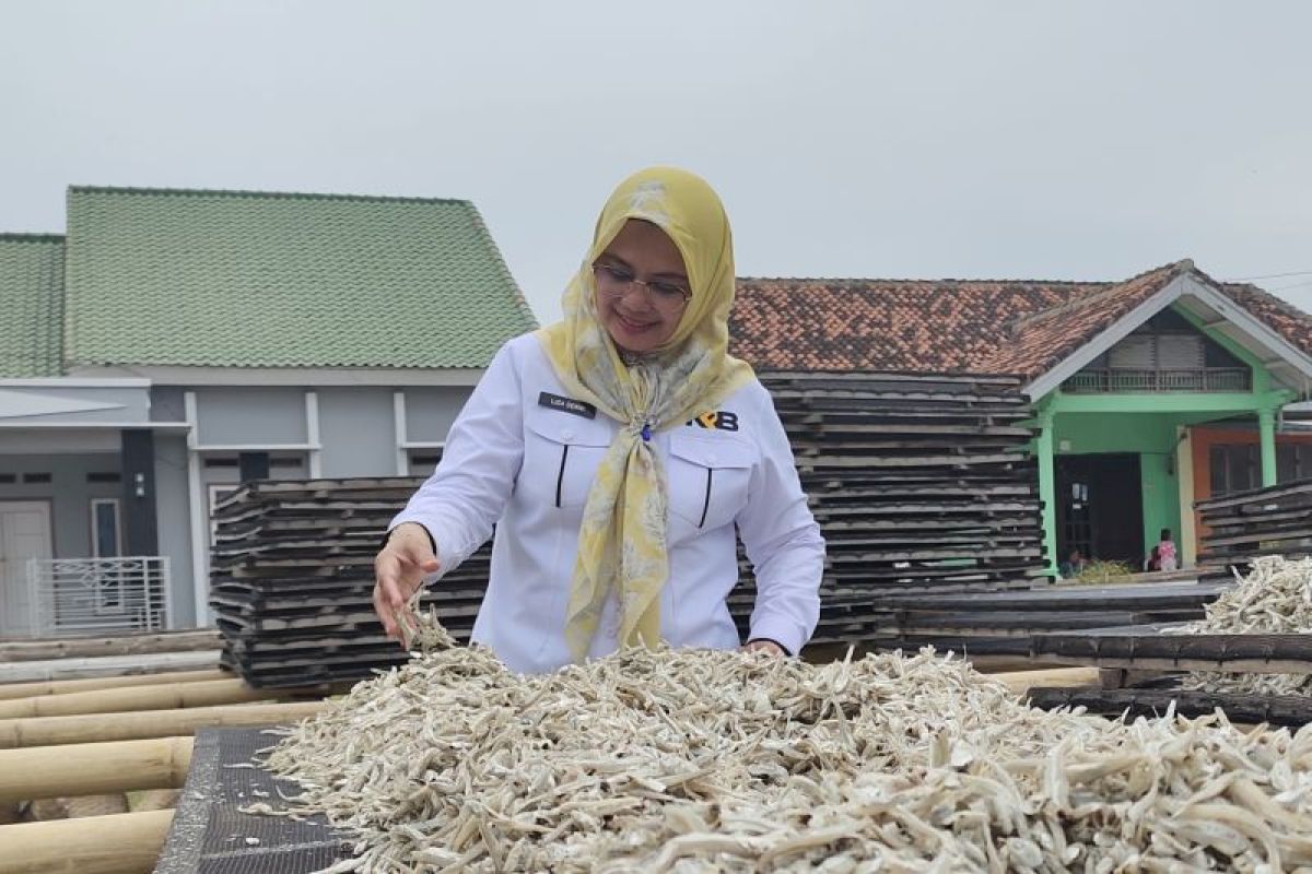 Lampung to release 525,000 fish seeds in public waters