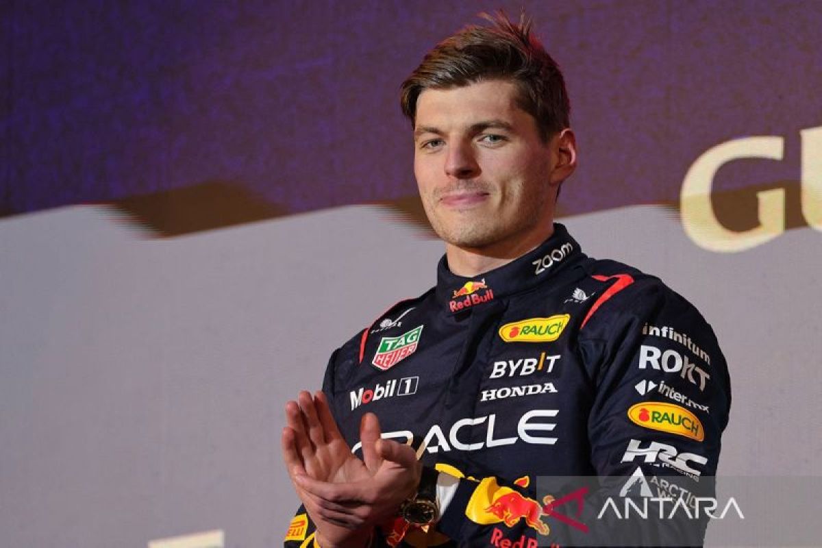 Formula 1 - Pembalap Red bull Verstappen puncaki sesi latihan bebas ketiga GP Arab Saudi