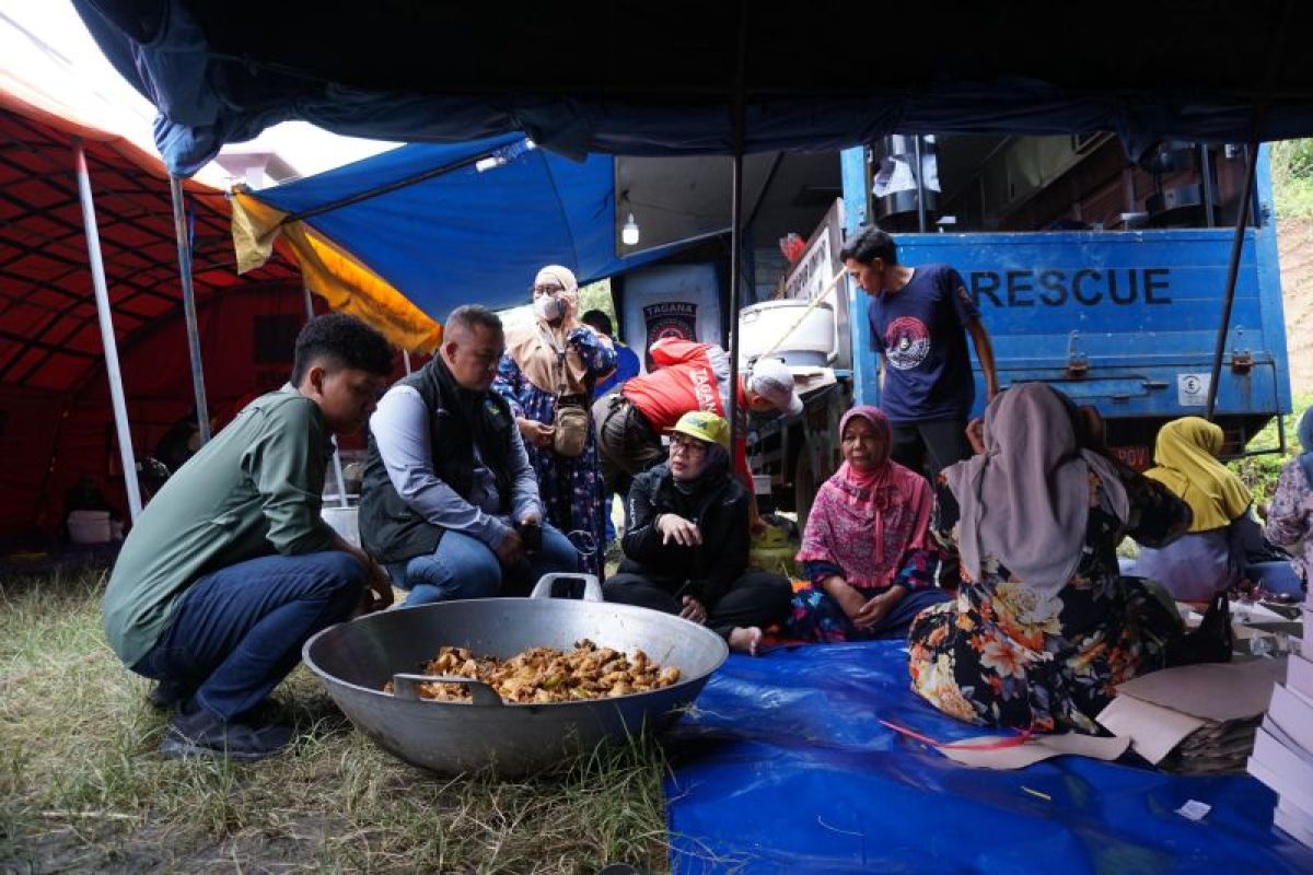 Pemprov Jabar salurkan bantuan ke korban pergerakan tanah di Bandung
