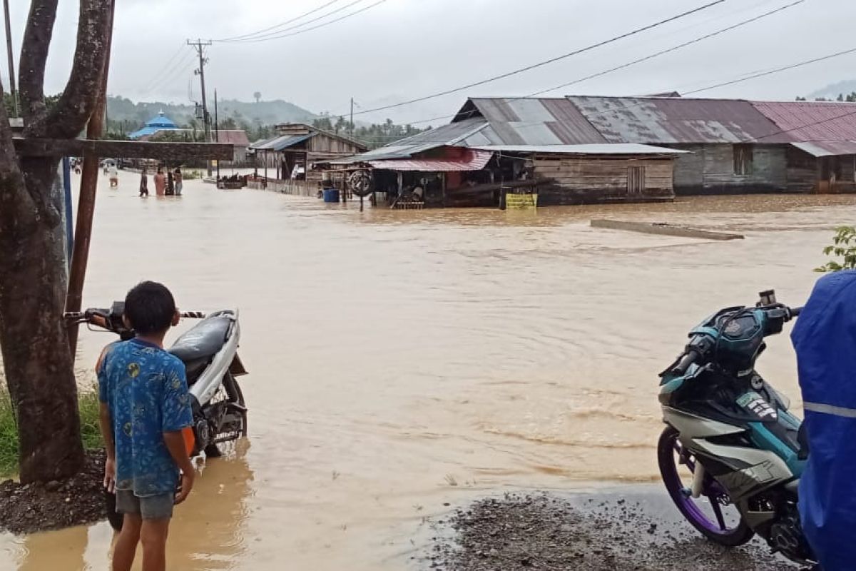 Banjir rendam empat kecamatan di Kabupaten Buol Sulteng