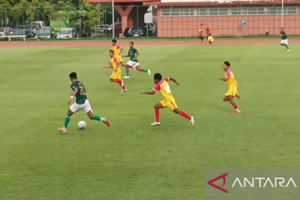 Tim Sepak Bola Jatim incar lolos PON Aceh-Sumut
