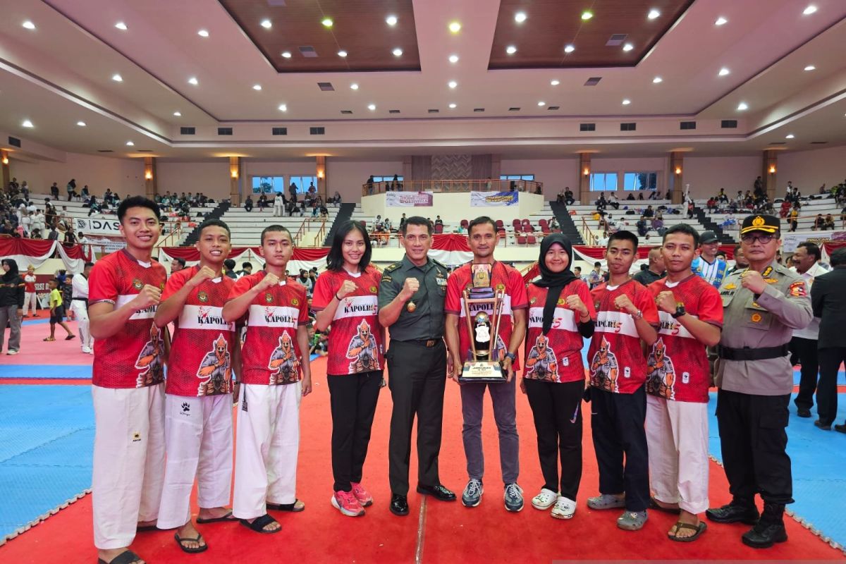 Kontingen Taekwondo Polda Babel keluar sebagai juara umum III kategori TNI-Polri