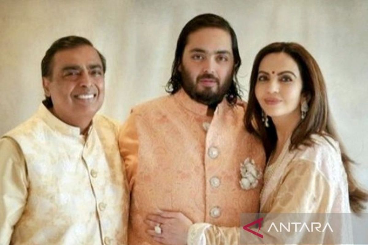 Indian tycoon invites Rihanna to Anant-Radhika's pre-wedding party