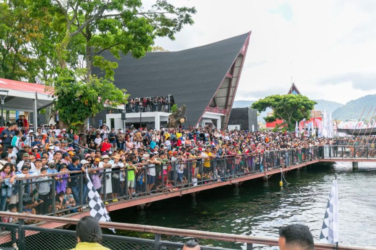 F1 Powerboat Lake Toba spectator count reached 70 thousand: InJourney