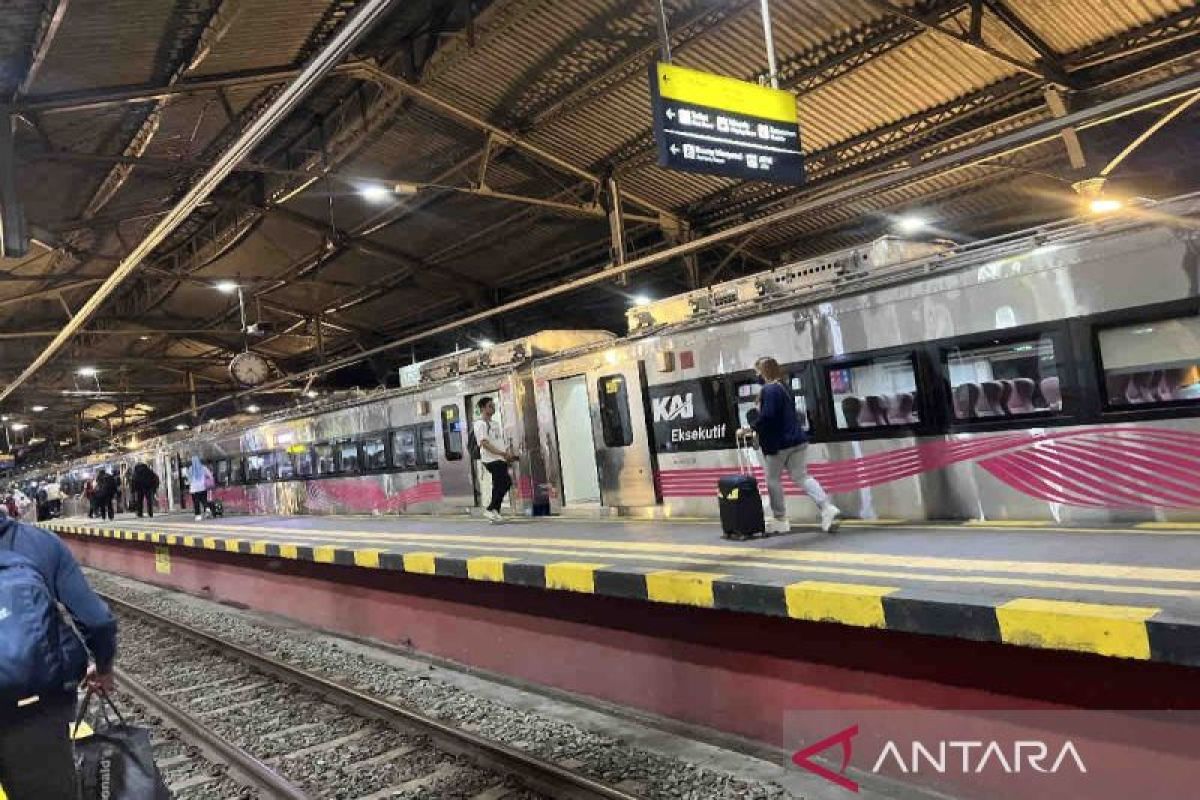 Sebanyak 964 kereta api diperiksa kelaikan operasi jelang mudik Lebaran