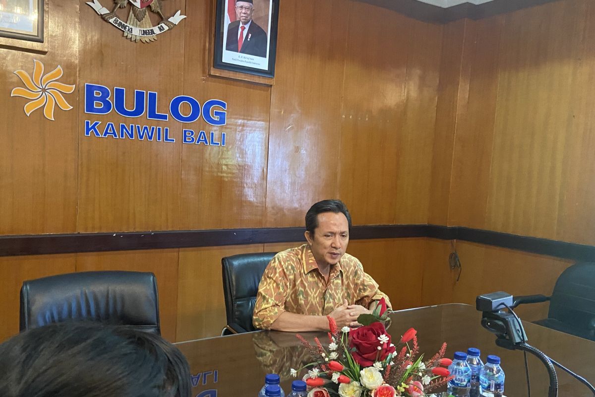 Bulog Bali sebar beras Program SPHP di ratusan ritel menyambut Nyepi