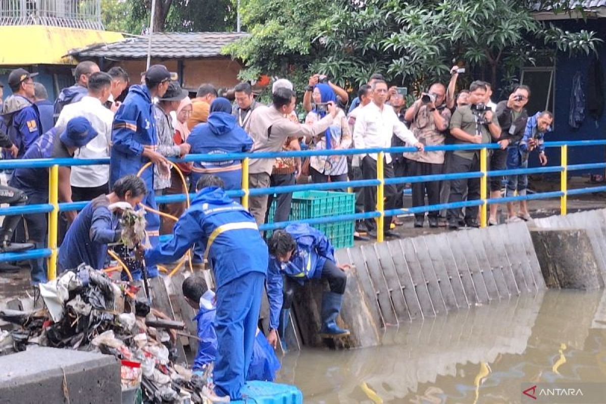 Legislator sebut Jakut - Jaktim butuh rumah pompa banjir lebih banyak