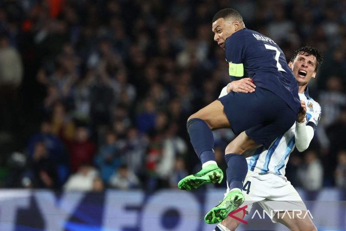 Dua gol Kylian Mbappe antar PSG kalahkan Real Sociedad 2-1