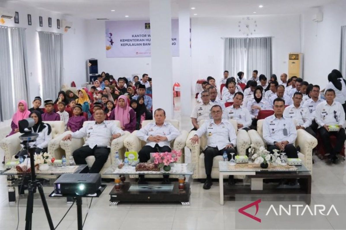 Jajaran Kemenkumham Babel ikuti ceramah Ustadz Das'ad Latif