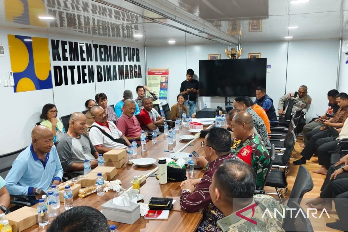 Pj Bupati Penajam minta warga tidak ganggu  pembangunan IKN