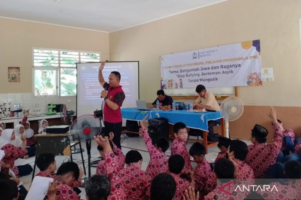 Polisi Bangka Barat giatkan sosialisasi cegah perundungan di sekolah