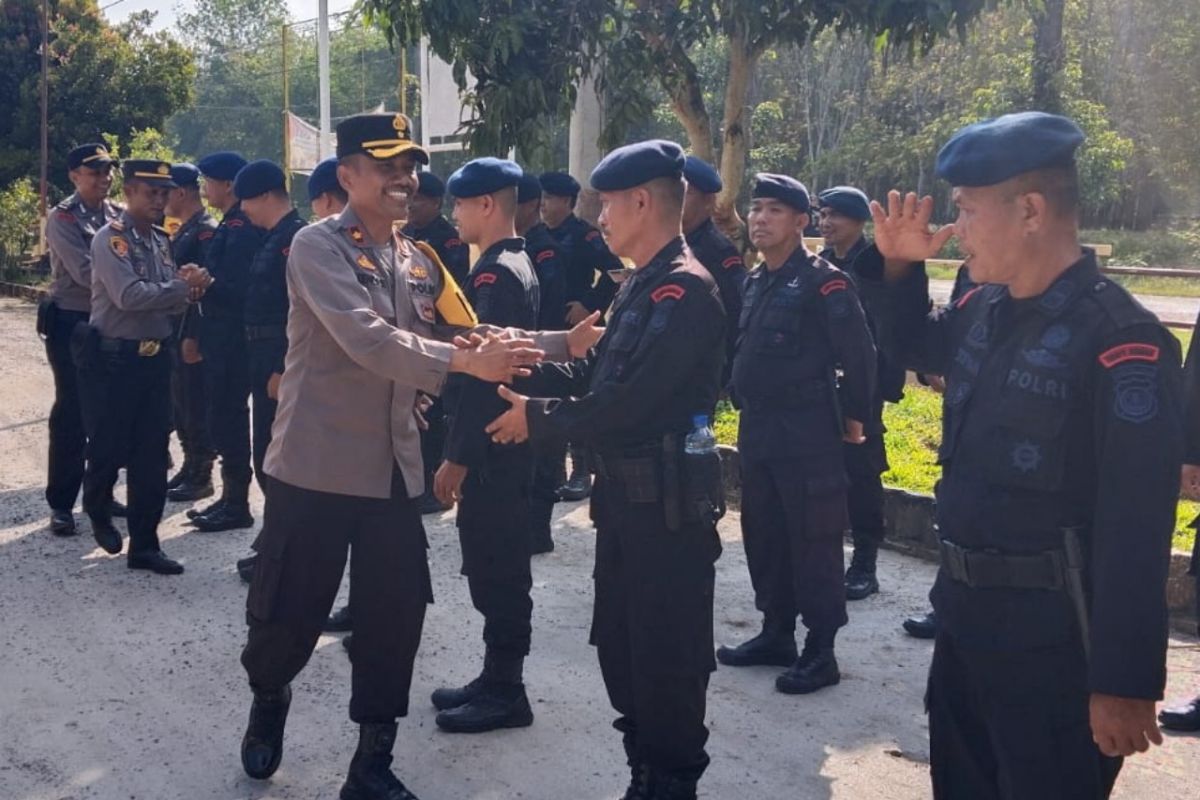 Polres lepas personel pengamanan pemilu