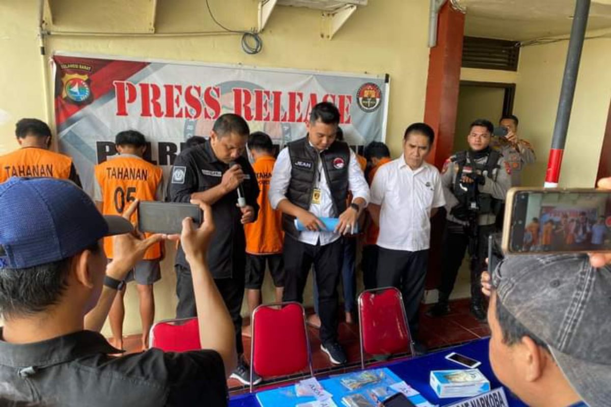 Polres Mamuju ungkap lima kasus penyalahgunaan narkoba