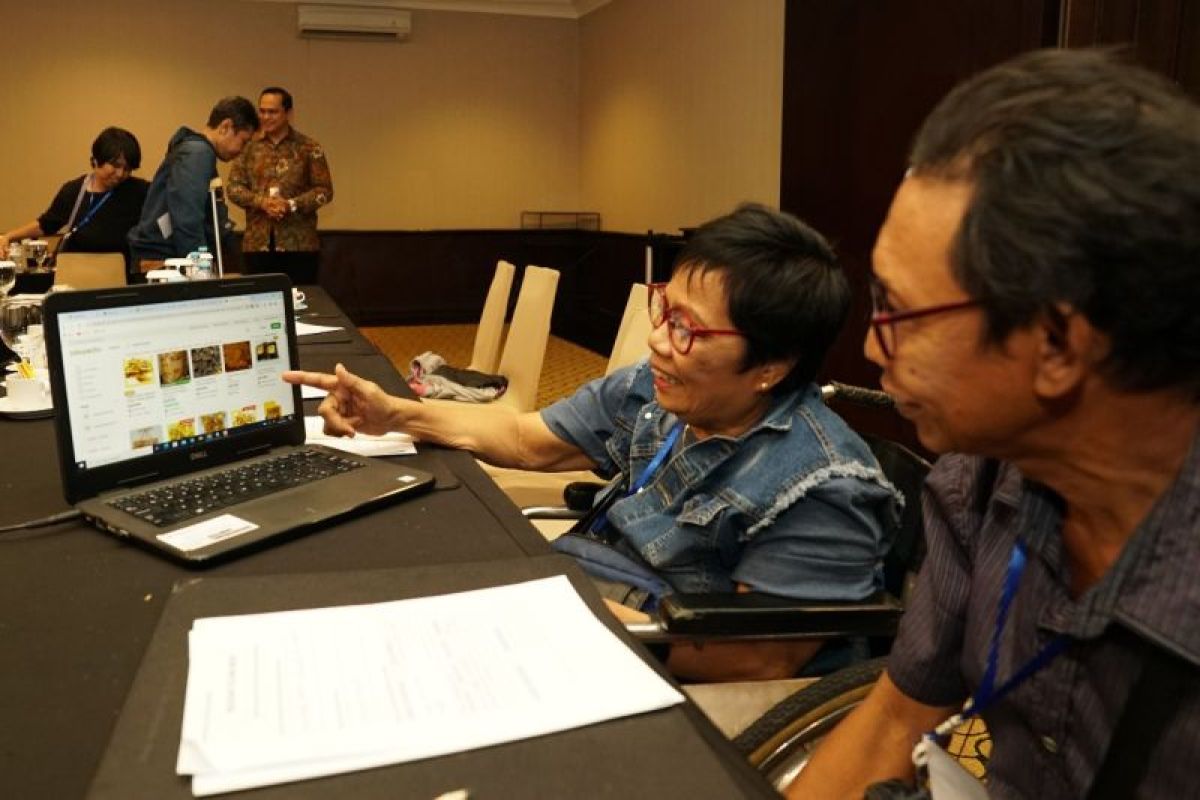 Pelindo Terminal Petikemas kenalkan pemasaran digital ke disabilitas Jatim