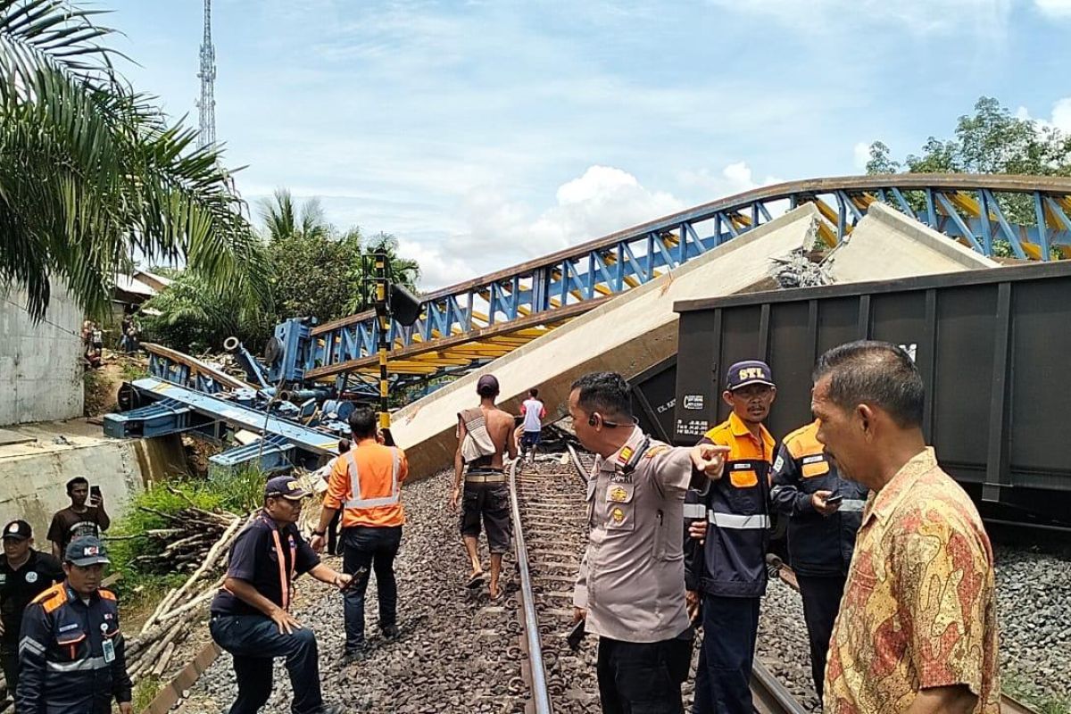 BBPJN: Miskomunikasi operator diduga pemicu ambruknya  girder jalan layang Bantaian