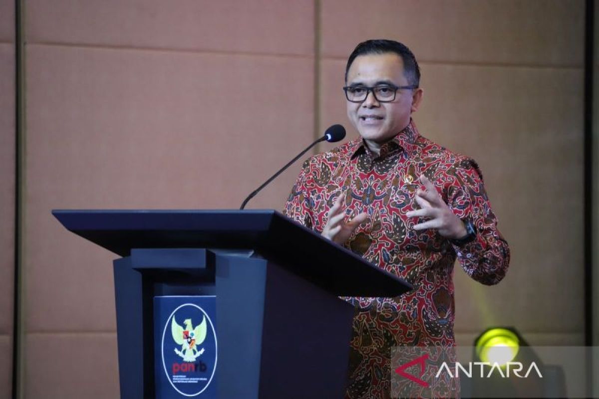 Menpan RB : Pemerintah memberikan ASN pria "cuti ayah" saat istri melahirkan