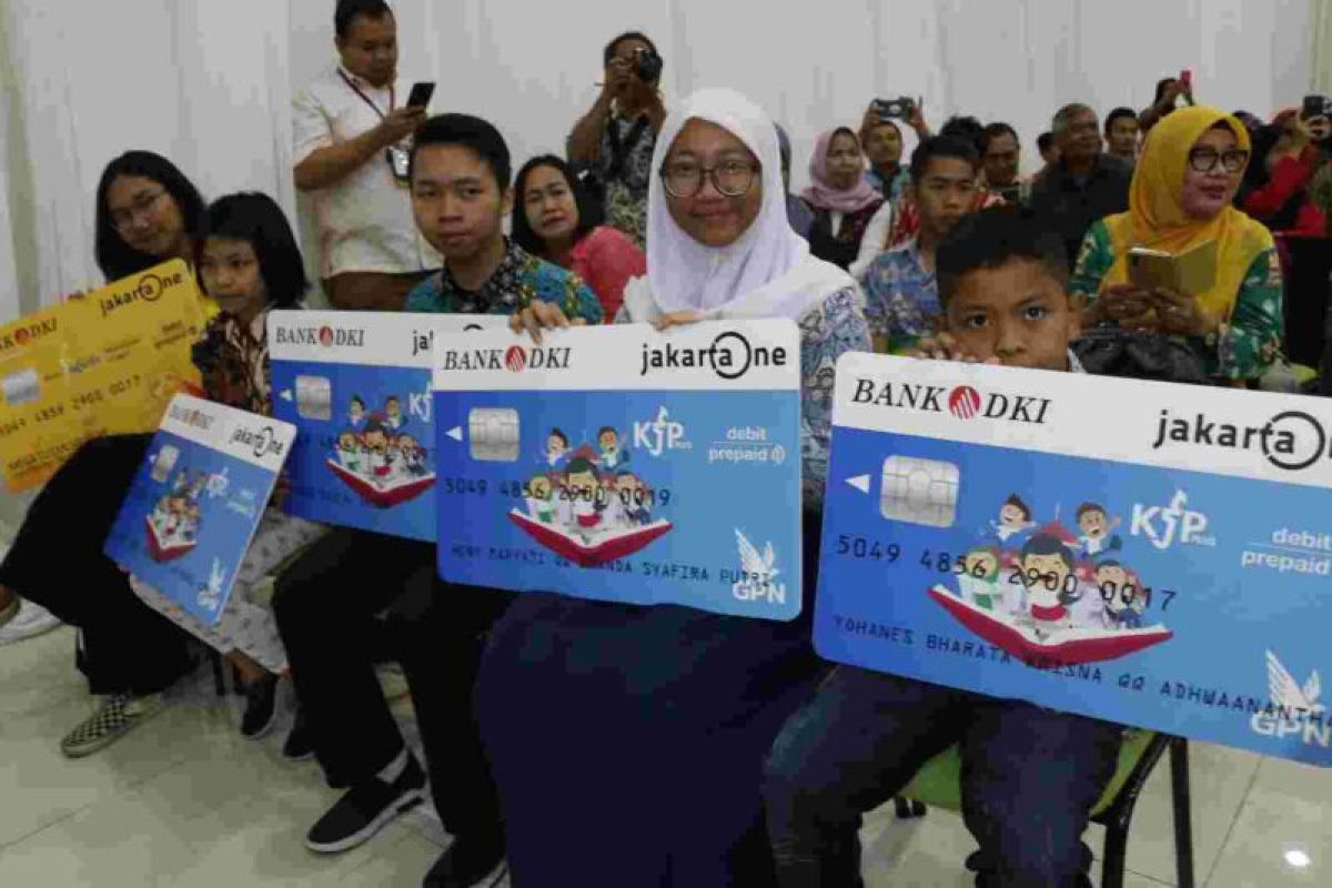 DKI didesak tingkatkan sosialisasi KJP Plus-KJMU